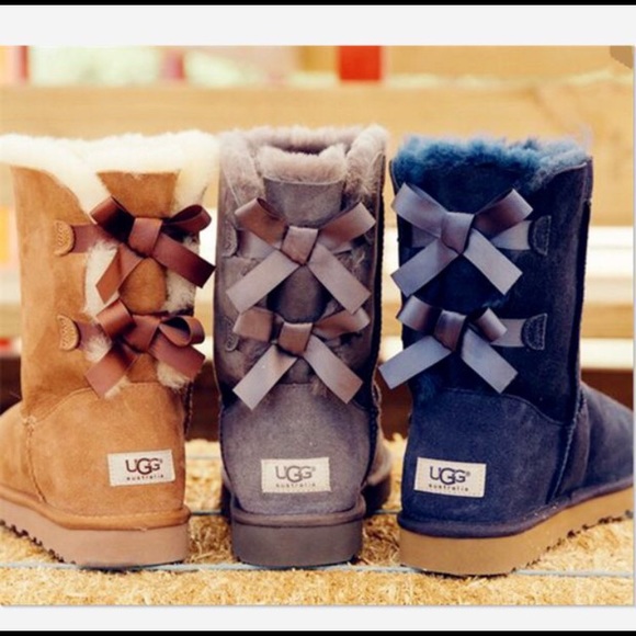 Ugg boots - Picture 1 of 5